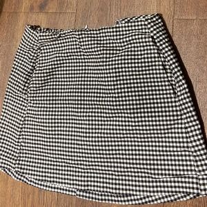 Checkered mini skirt